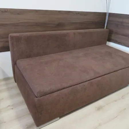 Apartman Bohemia アパート Podhájska
